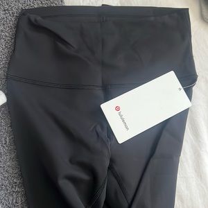 Wunder Train High-Rise Tight 28"